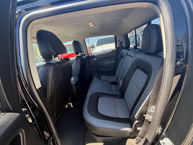 2018 Chevrolet Colorado 4WD Crew Cab 128.3" Z71, available for sale in Huntington Station, New York | Huntington Auto Mall. Huntington Station, New York 2018 Chevrolet Colorado 4WD Crew Cab 128.3" Z71, available for sale in Huntington Station, New York | Huntington Auto Mall. Huntington Station, New York