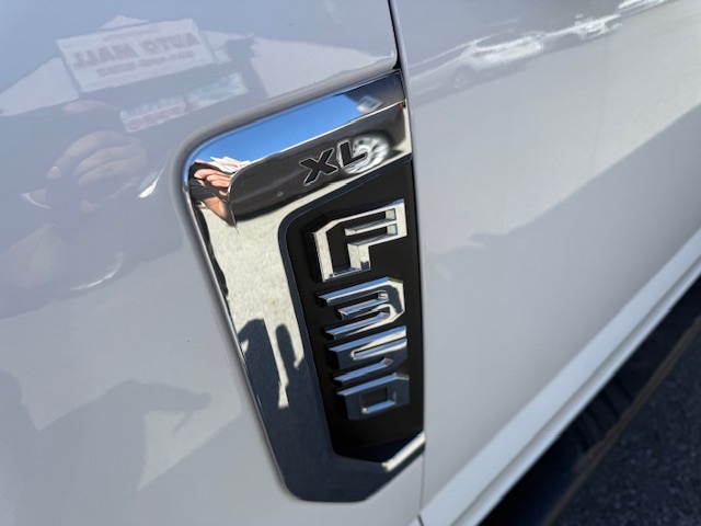 2017 Ford Super Duty F-350 SRW XL 4WD Reg Cab 8'' Box, available for sale in Huntington Station, New York | Huntington Auto Mall. Huntington Station, New York 2017 Ford Super Duty F-350 SRW XL 4WD Reg Cab 8'' Box, available for sale in Huntington Station, New York | Huntington Auto Mall. Huntington Station, New York