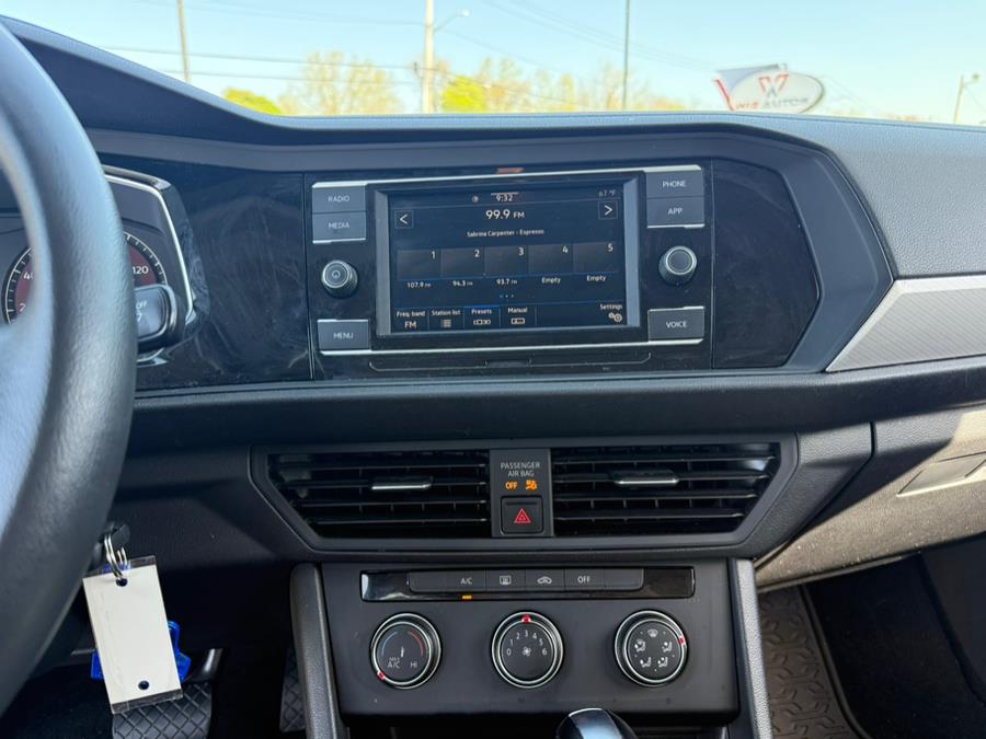 2020 Volkswagen Jetta 1.4T S, available for sale in Stratford, Connecticut | Wiz Leasing Inc. Stratford, Connecticut 2020 Volkswagen Jetta 1.4T S, available for sale in Stratford, Connecticut | Wiz Leasing Inc. Stratford, Connecticut