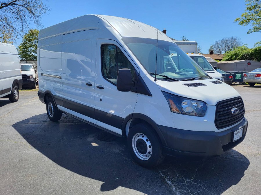 2019 Ford Transit Van EXT CARGO HIGH ROOF T-250 148", available for sale in COPIAGUE, New York | Warwick Auto Sales Inc. COPIAGUE, New York 2019 Ford Transit Van EXT CARGO HIGH ROOF T-250 148", available for sale in COPIAGUE, New York | Warwick Auto Sales Inc. COPIAGUE, New York
