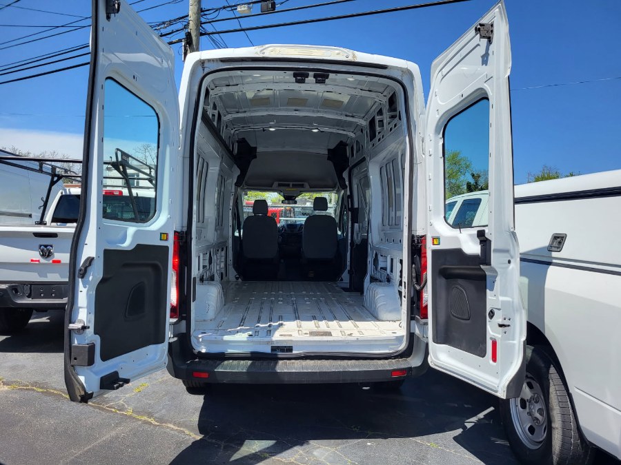 2019 Ford Transit Van EXT CARGO HIGH ROOF T-250 148", available for sale in COPIAGUE, New York | Warwick Auto Sales Inc. COPIAGUE, New York 2019 Ford Transit Van EXT CARGO HIGH ROOF T-250 148", available for sale in COPIAGUE, New York | Warwick Auto Sales Inc. COPIAGUE, New York
