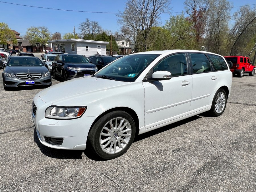 2011 Volvo V50 4dr Wgn w/Moonroof, available for sale in Manchester, New Hampshire | Second Street Auto Sales Inc. Manchester, New Hampshire 2011 Volvo V50 4dr Wgn w/Moonroof, available for sale in Manchester, New Hampshire | Second Street Auto Sales Inc. Manchester, New Hampshire