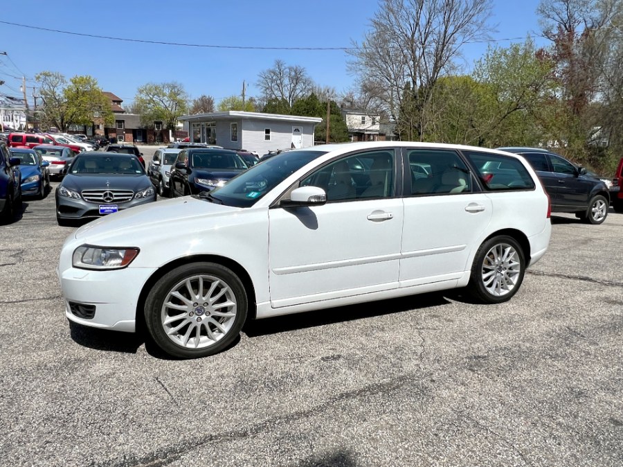 2011 Volvo V50 4dr Wgn w/Moonroof, available for sale in Manchester, New Hampshire | Second Street Auto Sales Inc. Manchester, New Hampshire 2011 Volvo V50 4dr Wgn w/Moonroof, available for sale in Manchester, New Hampshire | Second Street Auto Sales Inc. Manchester, New Hampshire