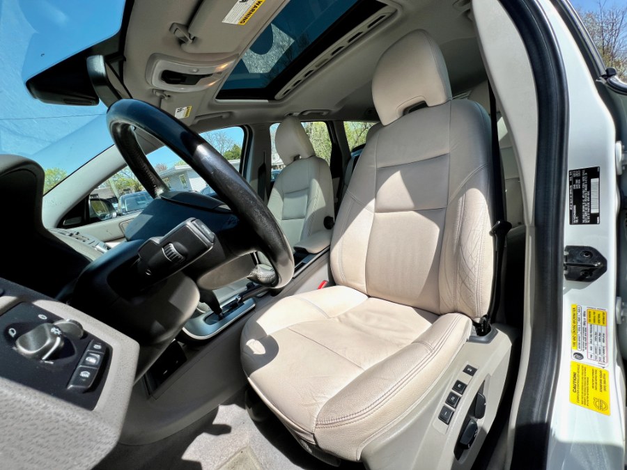 2011 Volvo V50 4dr Wgn w/Moonroof, available for sale in Manchester, New Hampshire | Second Street Auto Sales Inc. Manchester, New Hampshire 2011 Volvo V50 4dr Wgn w/Moonroof, available for sale in Manchester, New Hampshire | Second Street Auto Sales Inc. Manchester, New Hampshire