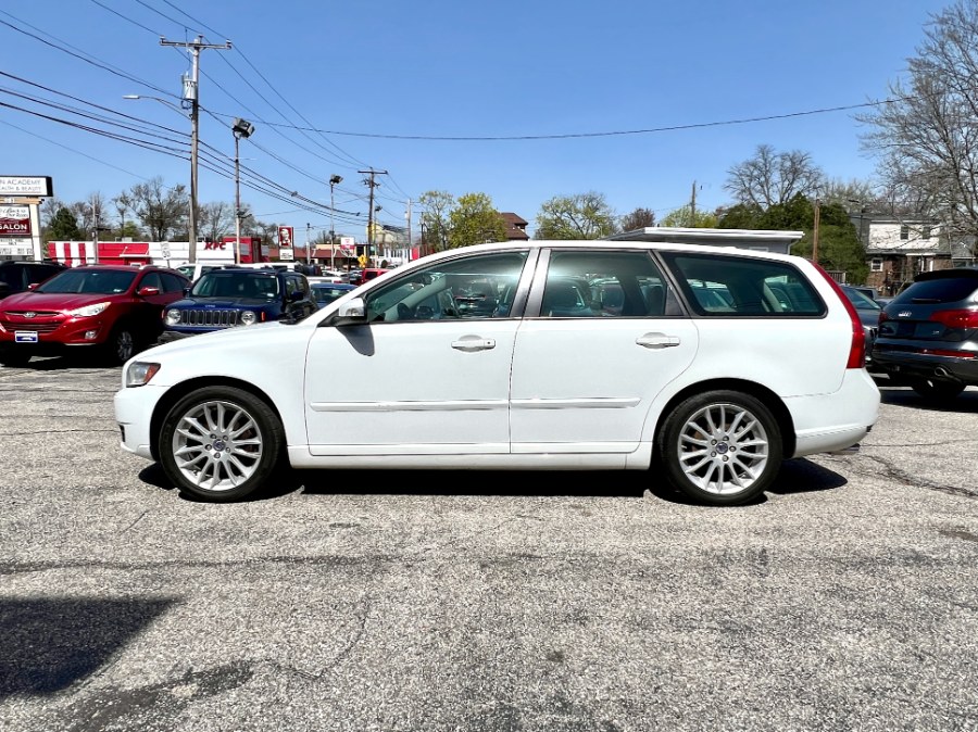 2011 Volvo V50 4dr Wgn w/Moonroof, available for sale in Manchester, New Hampshire | Second Street Auto Sales Inc. Manchester, New Hampshire 2011 Volvo V50 4dr Wgn w/Moonroof, available for sale in Manchester, New Hampshire | Second Street Auto Sales Inc. Manchester, New Hampshire