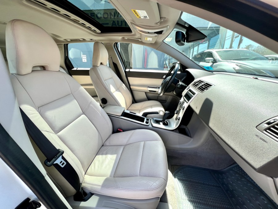 2011 Volvo V50 4dr Wgn w/Moonroof, available for sale in Manchester, New Hampshire | Second Street Auto Sales Inc. Manchester, New Hampshire 2011 Volvo V50 4dr Wgn w/Moonroof, available for sale in Manchester, New Hampshire | Second Street Auto Sales Inc. Manchester, New Hampshire