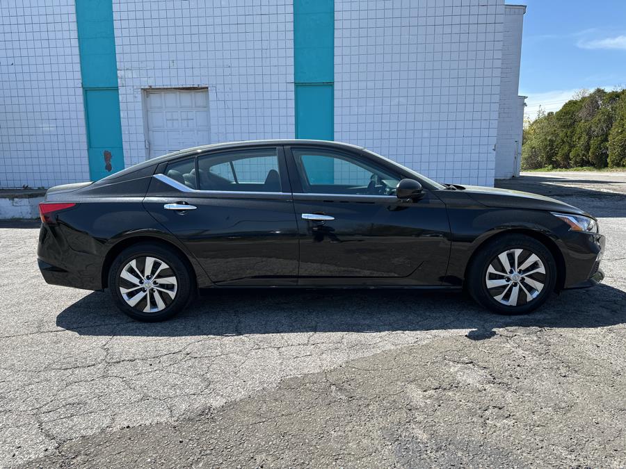 2021 Nissan Altima 2.5 S Sedan, available for sale in Milford, Connecticut | Dealertown Auto Wholesalers. Milford, Connecticut