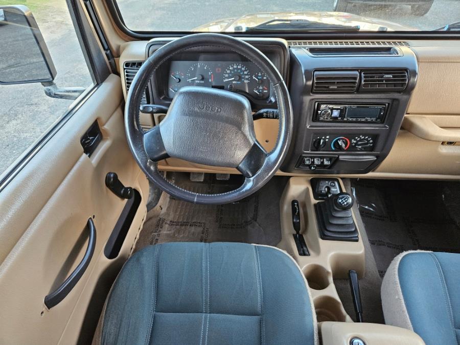 1999 Jeep Wrangler 2dr Sahara Manual W/Hard Top Cold A/C, available for sale in East Windsor, Connecticut | Toro Auto. East Windsor, Connecticut 1999 Jeep Wrangler 2dr Sahara Manual W/Hard Top Cold A/C, available for sale in East Windsor, Connecticut | Toro Auto. East Windsor, Connecticut