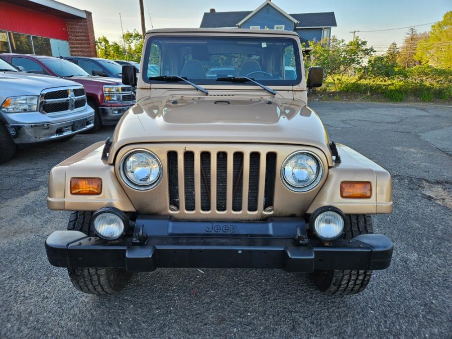 1999 Jeep Wrangler 2dr Sahara Manual W/Hard Top Cold A/C, available for sale in East Windsor, Connecticut | Toro Auto. East Windsor, Connecticut 1999 Jeep Wrangler 2dr Sahara Manual W/Hard Top Cold A/C, available for sale in East Windsor, Connecticut | Toro Auto. East Windsor, Connecticut