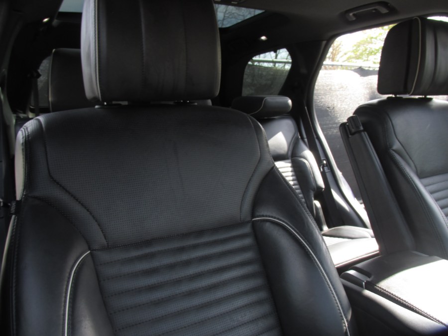 2017 Land Rover Discovery HSE Luxury V6 Supercharged, available for sale in Massapequa, New York | South Shore Auto Brokers & Sales. Massapequa, New York 2017 Land Rover Discovery HSE Luxury V6 Supercharged, available for sale in Massapequa, New York | South Shore Auto Brokers & Sales. Massapequa, New York