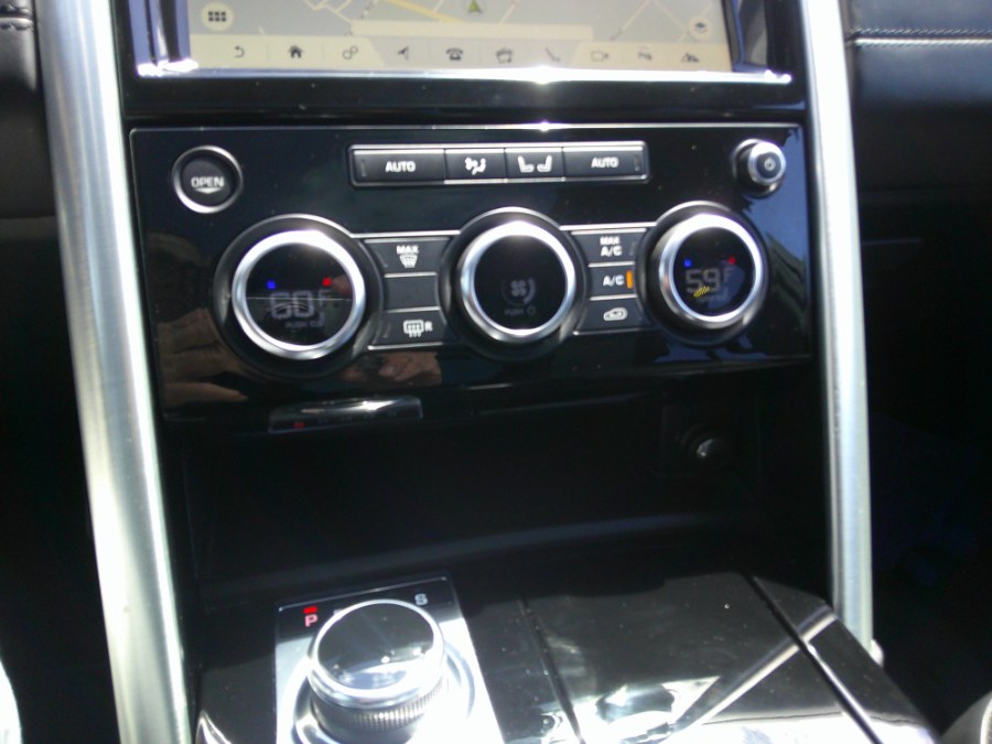 2017 Land Rover Discovery HSE Luxury V6 Supercharged, available for sale in Massapequa, New York | South Shore Auto Brokers & Sales. Massapequa, New York 2017 Land Rover Discovery HSE Luxury V6 Supercharged, available for sale in Massapequa, New York | South Shore Auto Brokers & Sales. Massapequa, New York