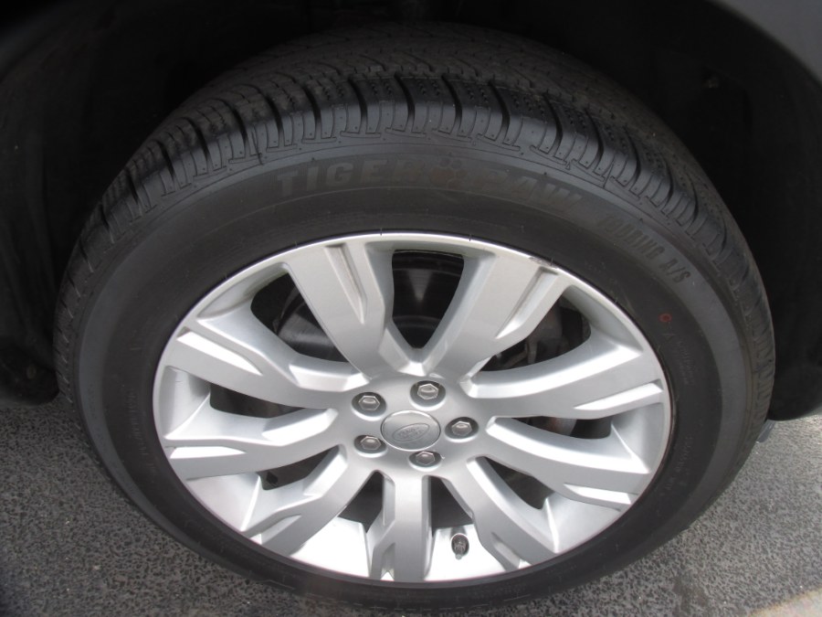 2016 Land Rover Discovery Sport AWD 4dr HSE LUX, available for sale in Massapequa, New York | South Shore Auto Brokers & Sales. Massapequa, New York 2016 Land Rover Discovery Sport AWD 4dr HSE LUX, available for sale in Massapequa, New York | South Shore Auto Brokers & Sales. Massapequa, New York