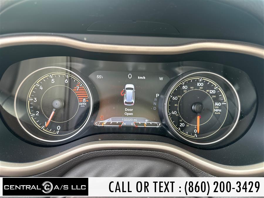 2017 Jeep Cherokee Trailhawk L Plus 4x4, available for sale in East Windsor, Connecticut | Central A/S LLC. East Windsor, Connecticut 2017 Jeep Cherokee Trailhawk L Plus 4x4, available for sale in East Windsor, Connecticut | Central A/S LLC. East Windsor, Connecticut