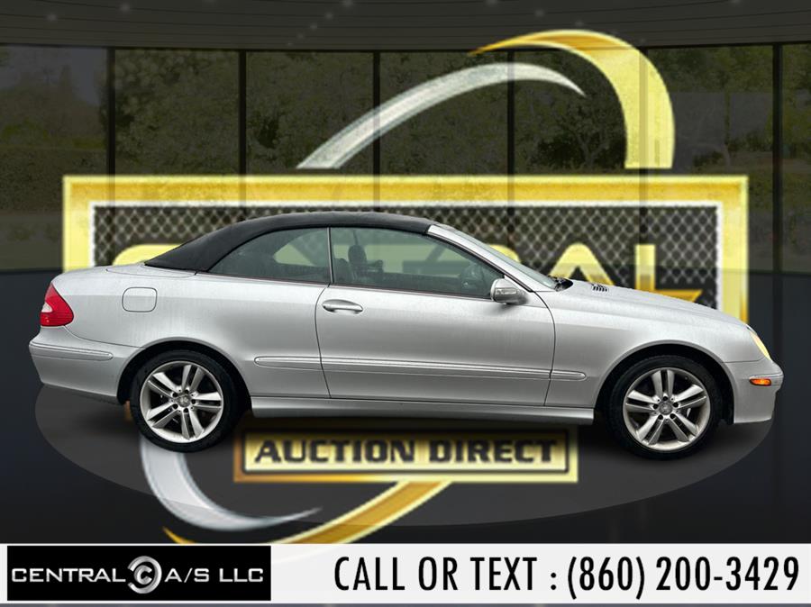 2009 Mercedes-Benz CLK-Class 2dr Cabriolet 3.5L, available for sale in East Windsor, Connecticut | Central A/S LLC. East Windsor, Connecticut 2009 Mercedes-Benz CLK-Class 2dr Cabriolet 3.5L, available for sale in East Windsor, Connecticut | Central A/S LLC. East Windsor, Connecticut