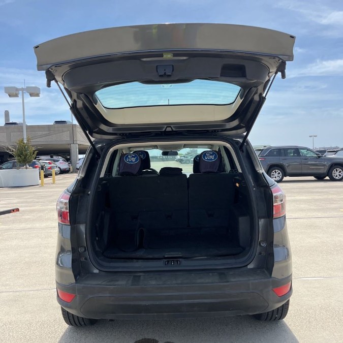 2017 Ford Escape SE, available for sale in Hicksville, New York | REGAL AUTOHAUS. Hicksville, New York 2017 Ford Escape SE, available for sale in Hicksville, New York | REGAL AUTOHAUS. Hicksville, New York