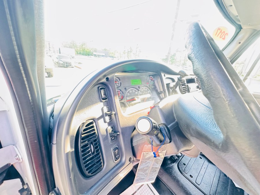 2017 Freightliner M2 106 26 FEET DRY BOX + CUMMINS ENGINE + RAMP + NO CDL, available for sale in South Amboy, New Jersey | NJ Truck Spot. South Amboy, New Jersey 2017 Freightliner M2 106 26 FEET DRY BOX + CUMMINS ENGINE + RAMP + NO CDL, available for sale in South Amboy, New Jersey | NJ Truck Spot. South Amboy, New Jersey