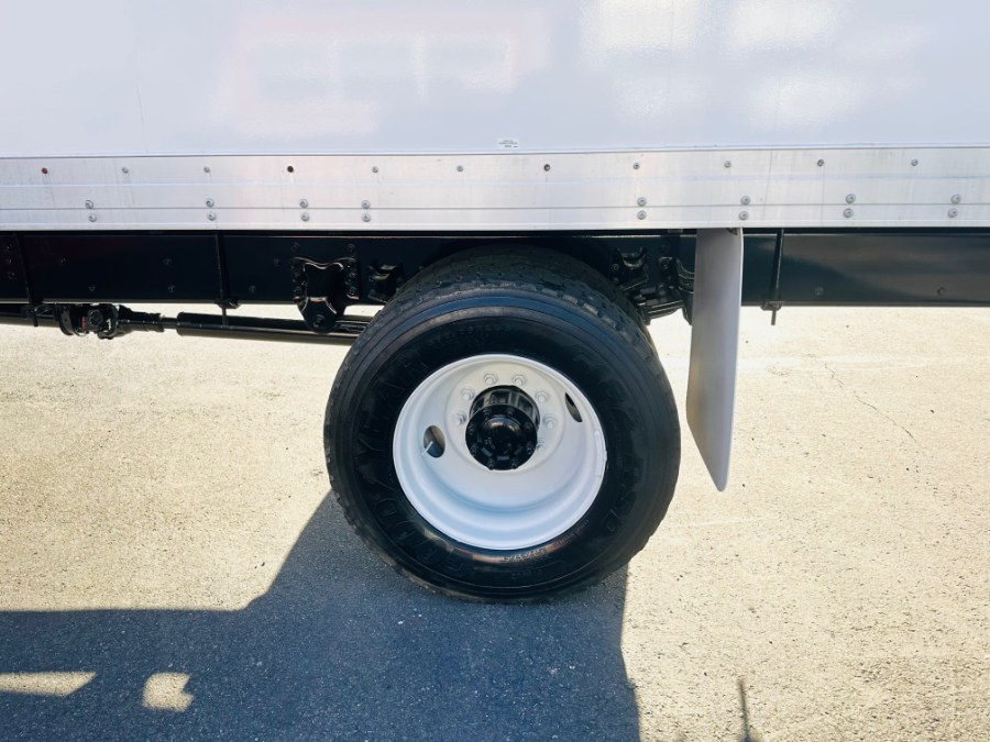 2017 Freightliner M2 106 26 FEET DRY BOX + CUMMINS ENGINE + RAMP + NO CDL, available for sale in South Amboy, New Jersey | NJ Truck Spot. South Amboy, New Jersey 2017 Freightliner M2 106 26 FEET DRY BOX + CUMMINS ENGINE + RAMP + NO CDL, available for sale in South Amboy, New Jersey | NJ Truck Spot. South Amboy, New Jersey