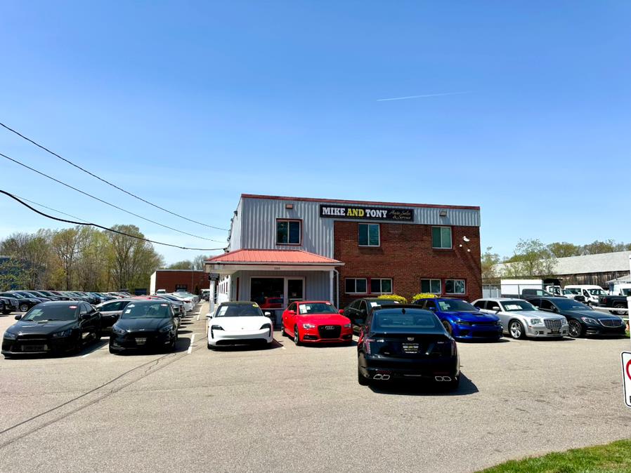 2021 Cadillac CT5 4dr Sdn V-Series, available for sale in South Windsor, Connecticut | Mike And Tony Auto Sales, Inc. South Windsor, Connecticut 2021 Cadillac CT5 4dr Sdn V-Series, available for sale in South Windsor, Connecticut | Mike And Tony Auto Sales, Inc. South Windsor, Connecticut