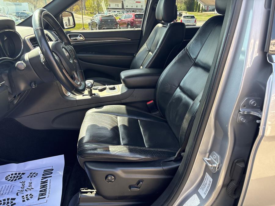 2015 Jeep Grand Cherokee 4WD 4dr Limited, available for sale in Old Saybrook, Connecticut | Saybrook Auto Barn. Old Saybrook, Connecticut 2015 Jeep Grand Cherokee 4WD 4dr Limited, available for sale in Old Saybrook, Connecticut | Saybrook Auto Barn. Old Saybrook, Connecticut