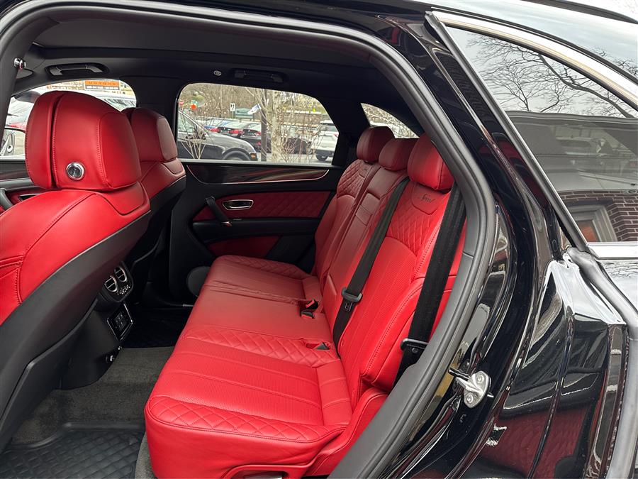2020 Bentley Bentayga Speed AWD, available for sale in Canton, Connecticut | Lava Motors. Canton, Connecticut 2020 Bentley Bentayga Speed AWD, available for sale in Canton, Connecticut | Lava Motors. Canton, Connecticut