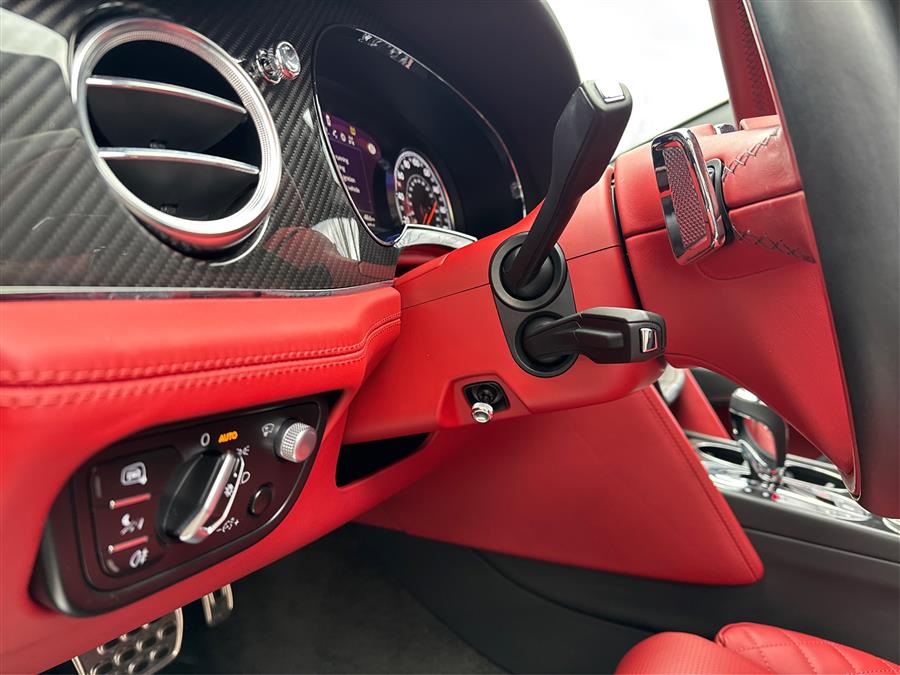 2020 Bentley Bentayga Speed AWD, available for sale in Canton, Connecticut | Lava Motors. Canton, Connecticut 2020 Bentley Bentayga Speed AWD, available for sale in Canton, Connecticut | Lava Motors. Canton, Connecticut