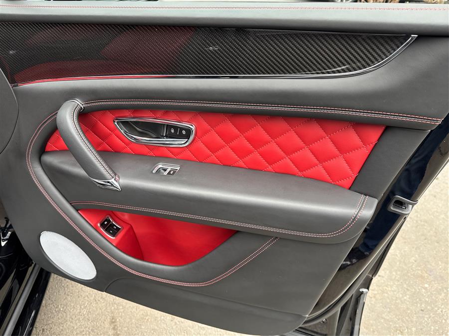 2020 Bentley Bentayga Speed AWD, available for sale in Canton, Connecticut | Lava Motors. Canton, Connecticut 2020 Bentley Bentayga Speed AWD, available for sale in Canton, Connecticut | Lava Motors. Canton, Connecticut