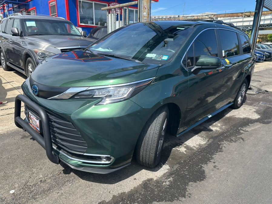 2022 Toyota Sienna XLE FWD 8-Passenger (Natl), available for sale in Brooklyn, New York | Brooklyn Auto Mall LLC. Brooklyn, New York 2022 Toyota Sienna XLE FWD 8-Passenger (Natl), available for sale in Brooklyn, New York | Brooklyn Auto Mall LLC. Brooklyn, New York