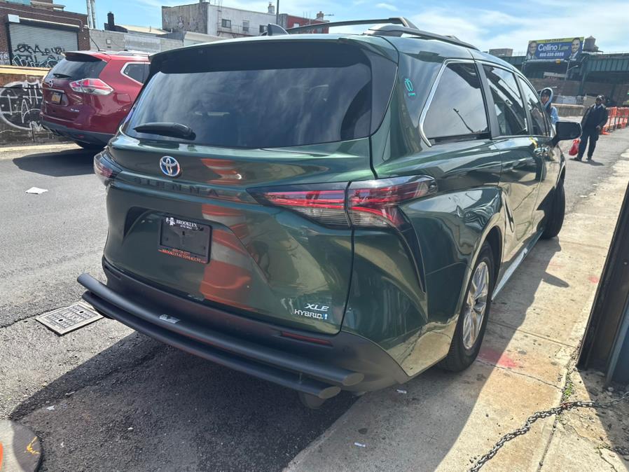 2022 Toyota Sienna XLE FWD 8-Passenger (Natl), available for sale in Brooklyn, New York | Brooklyn Auto Mall LLC. Brooklyn, New York 2022 Toyota Sienna XLE FWD 8-Passenger (Natl), available for sale in Brooklyn, New York | Brooklyn Auto Mall LLC. Brooklyn, New York