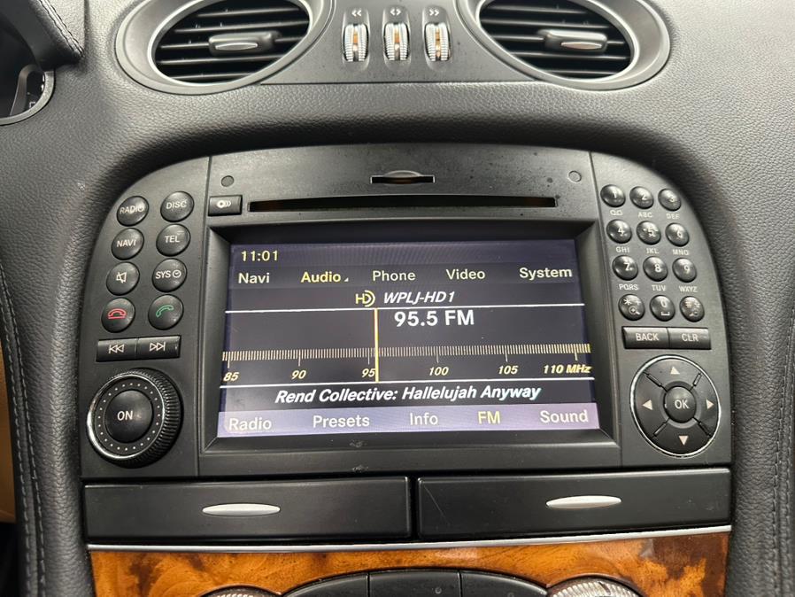 2011 Mercedes-Benz SL-Class 2dr Roadster SL550, available for sale in Elizabeth, New Jersey | M Auto Group. Elizabeth, New Jersey 2011 Mercedes-Benz SL-Class 2dr Roadster SL550, available for sale in Elizabeth, New Jersey | M Auto Group. Elizabeth, New Jersey