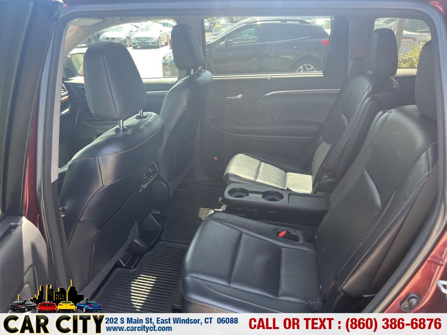 2015 Toyota Highlander AWD 4dr V6 Limited (Natl), available for sale in East Windsor, Connecticut | Car City LLC. East Windsor, Connecticut 2015 Toyota Highlander AWD 4dr V6 Limited (Natl), available for sale in East Windsor, Connecticut | Car City LLC. East Windsor, Connecticut