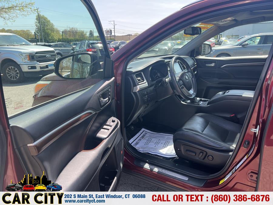 2015 Toyota Highlander AWD 4dr V6 Limited (Natl), available for sale in East Windsor, Connecticut | Car City LLC. East Windsor, Connecticut 2015 Toyota Highlander AWD 4dr V6 Limited (Natl), available for sale in East Windsor, Connecticut | Car City LLC. East Windsor, Connecticut