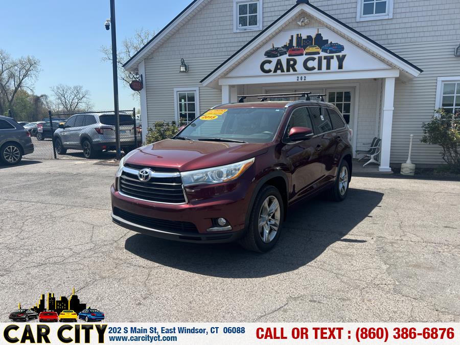 Used 2015 Toyota Highlander in East Windsor, Connecticut | Car City LLC. East Windsor, Connecticut