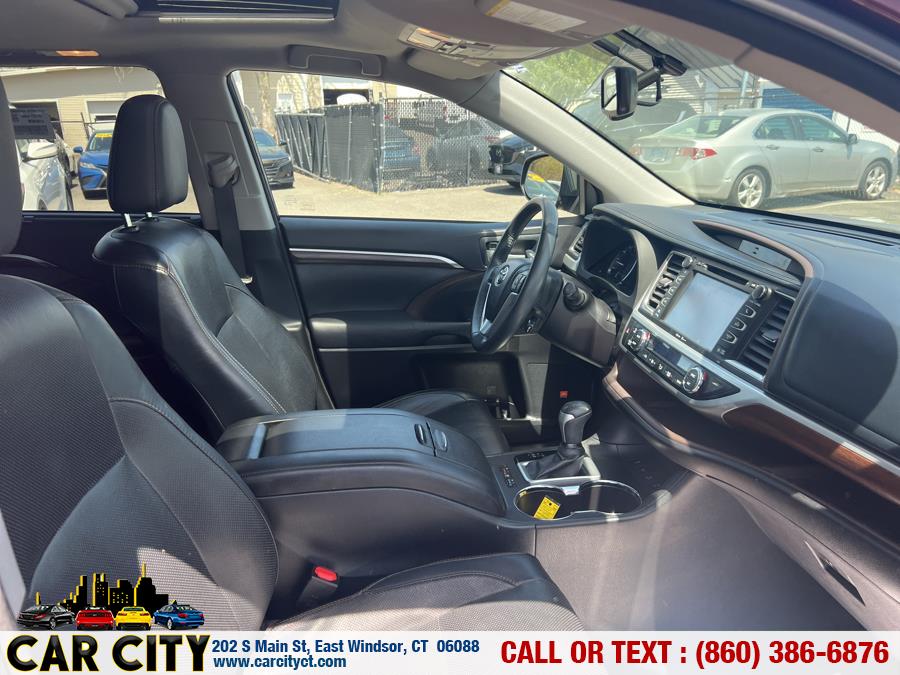 2015 Toyota Highlander AWD 4dr V6 Limited (Natl), available for sale in East Windsor, Connecticut | Car City LLC. East Windsor, Connecticut 2015 Toyota Highlander AWD 4dr V6 Limited (Natl), available for sale in East Windsor, Connecticut | Car City LLC. East Windsor, Connecticut