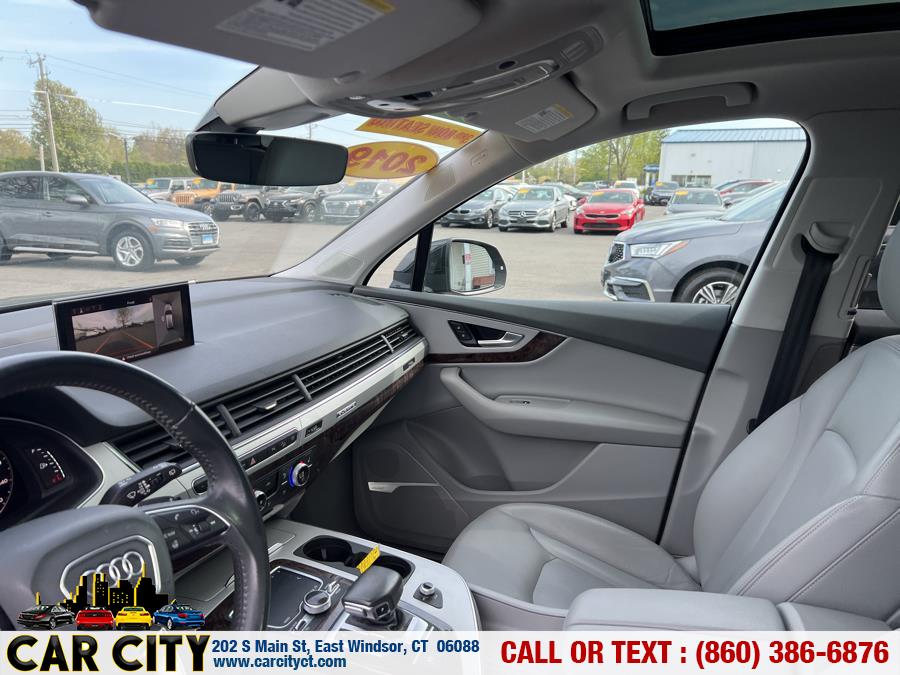 2019 Audi Q7 Premium Plus 45 TFSI quattro, available for sale in East Windsor, Connecticut | Car City LLC. East Windsor, Connecticut 2019 Audi Q7 Premium Plus 45 TFSI quattro, available for sale in East Windsor, Connecticut | Car City LLC. East Windsor, Connecticut