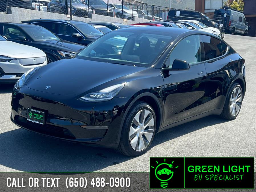 Used 2022 Tesla Model Y in Daly City, California | Green Light Auto Wholesale. Daly City, California