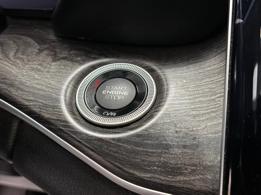 2021 Jeep Grand Cherokee L Limited 4x4, available for sale in Massapequa Park, New York | Power Motors East. Massapequa Park, New York 2021 Jeep Grand Cherokee L Limited 4x4, available for sale in Massapequa Park, New York | Power Motors East. Massapequa Park, New York