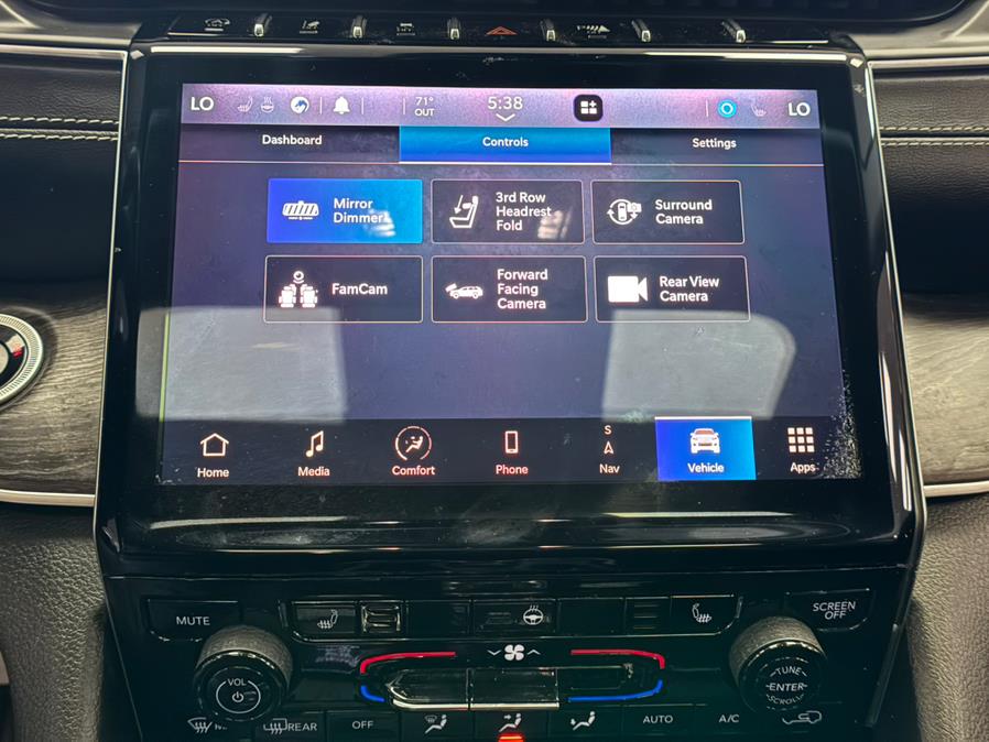 2021 Jeep Grand Cherokee L Limited 4x4, available for sale in Massapequa Park, New York | Power Motors East. Massapequa Park, New York 2021 Jeep Grand Cherokee L Limited 4x4, available for sale in Massapequa Park, New York | Power Motors East. Massapequa Park, New York