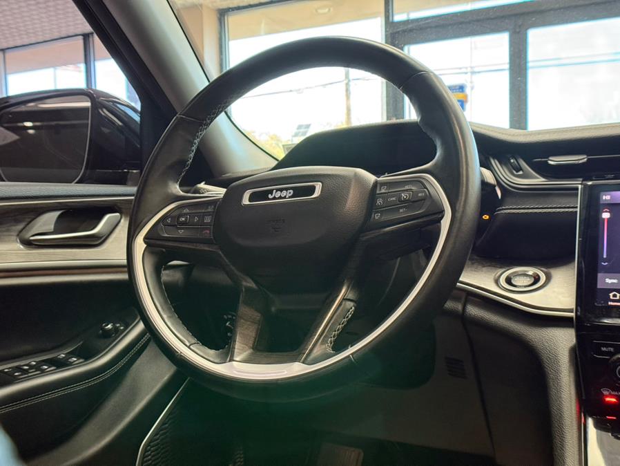 2021 Jeep Grand Cherokee L Limited 4x4, available for sale in Massapequa Park, New York | Power Motors East. Massapequa Park, New York 2021 Jeep Grand Cherokee L Limited 4x4, available for sale in Massapequa Park, New York | Power Motors East. Massapequa Park, New York