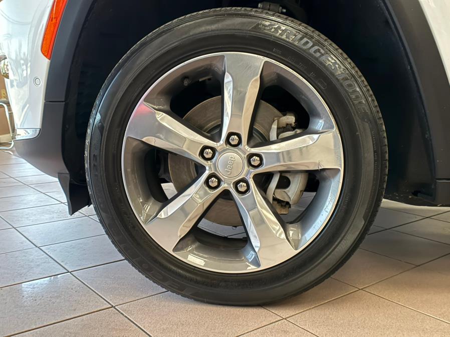 2021 Jeep Grand Cherokee L Limited 4x4, available for sale in Massapequa Park, New York | Power Motors East. Massapequa Park, New York 2021 Jeep Grand Cherokee L Limited 4x4, available for sale in Massapequa Park, New York | Power Motors East. Massapequa Park, New York