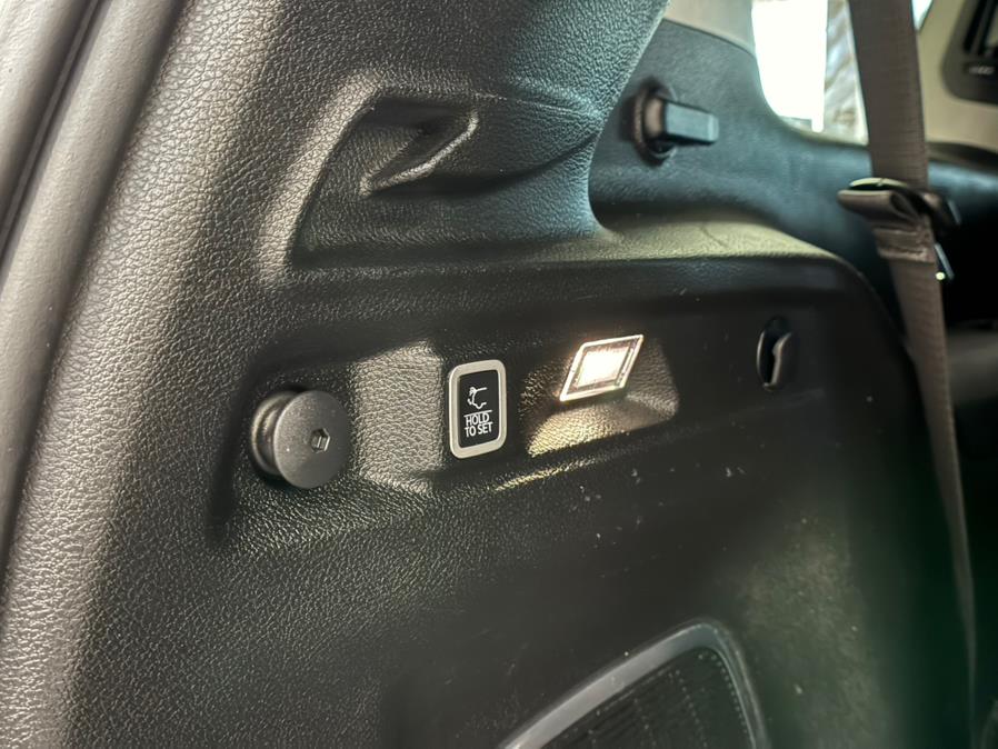 2021 Jeep Grand Cherokee L Limited 4x4, available for sale in Massapequa Park, New York | Power Motors East. Massapequa Park, New York 2021 Jeep Grand Cherokee L Limited 4x4, available for sale in Massapequa Park, New York | Power Motors East. Massapequa Park, New York