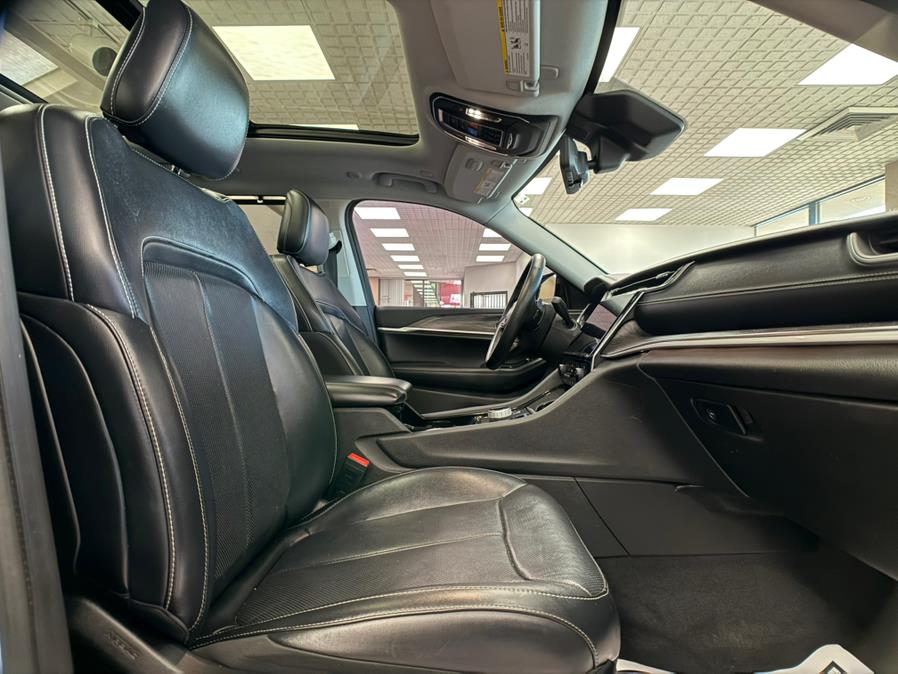 2021 Jeep Grand Cherokee L Limited 4x4, available for sale in Massapequa Park, New York | Power Motors East. Massapequa Park, New York 2021 Jeep Grand Cherokee L Limited 4x4, available for sale in Massapequa Park, New York | Power Motors East. Massapequa Park, New York