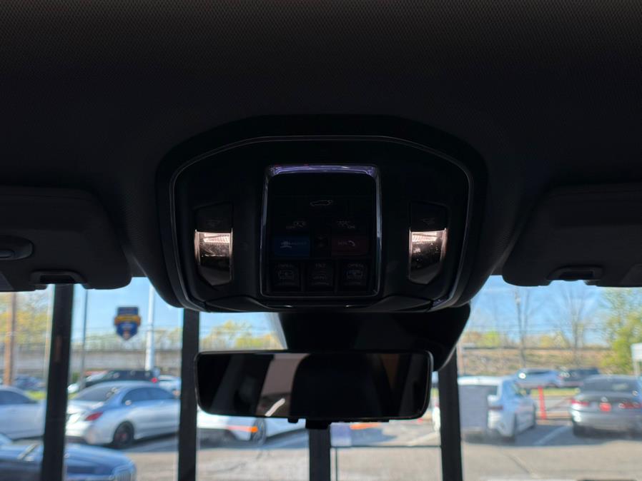 2021 Jeep Grand Cherokee L Limited 4x4, available for sale in Massapequa Park, New York | Power Motors East. Massapequa Park, New York 2021 Jeep Grand Cherokee L Limited 4x4, available for sale in Massapequa Park, New York | Power Motors East. Massapequa Park, New York