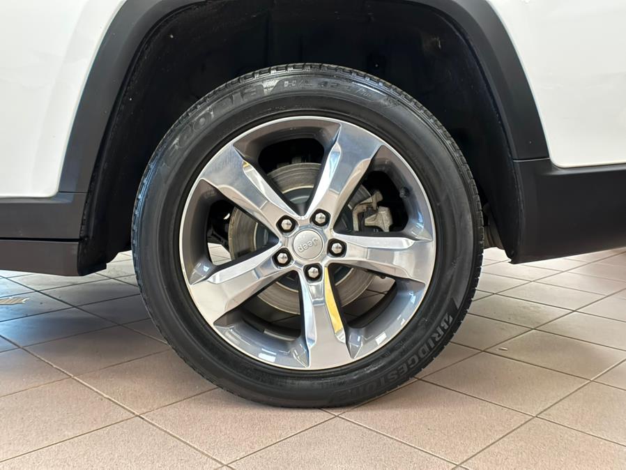2021 Jeep Grand Cherokee L Limited 4x4, available for sale in Massapequa Park, New York | Power Motors East. Massapequa Park, New York 2021 Jeep Grand Cherokee L Limited 4x4, available for sale in Massapequa Park, New York | Power Motors East. Massapequa Park, New York