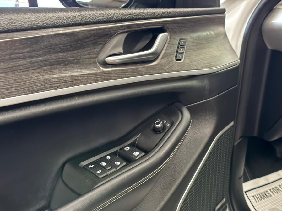 2021 Jeep Grand Cherokee L Limited 4x4, available for sale in Massapequa Park, New York | Power Motors East. Massapequa Park, New York 2021 Jeep Grand Cherokee L Limited 4x4, available for sale in Massapequa Park, New York | Power Motors East. Massapequa Park, New York