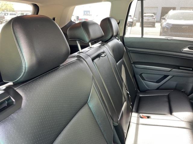 2018 Volkswagen Atlas 3.6L V6 SE, available for sale in Avon, Connecticut | Sullivan Automotive Group. Avon, Connecticut 2018 Volkswagen Atlas 3.6L V6 SE, available for sale in Avon, Connecticut | Sullivan Automotive Group. Avon, Connecticut