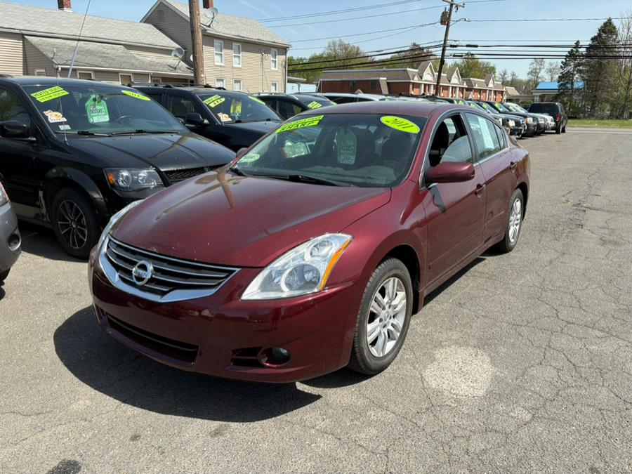 2011 Nissan Altima 4dr Sdn I4 CVT 2.5 SL, available for sale in East Windsor, Connecticut | CT Car Co LLC. East Windsor, Connecticut 2011 Nissan Altima 4dr Sdn I4 CVT 2.5 SL, available for sale in East Windsor, Connecticut | CT Car Co LLC. East Windsor, Connecticut