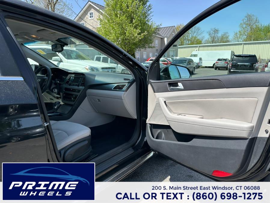 2015 Hyundai Sonata 4dr Sdn 2.4L Sport, available for sale in East Windsor, Connecticut | Prime Wheels. East Windsor, Connecticut 2015 Hyundai Sonata 4dr Sdn 2.4L Sport, available for sale in East Windsor, Connecticut | Prime Wheels. East Windsor, Connecticut