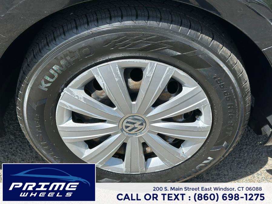 2012 Volkswagen Jetta Sedan 4dr Auto S, available for sale in East Windsor, Connecticut | Prime Wheels. East Windsor, Connecticut 2012 Volkswagen Jetta Sedan 4dr Auto S, available for sale in East Windsor, Connecticut | Prime Wheels. East Windsor, Connecticut