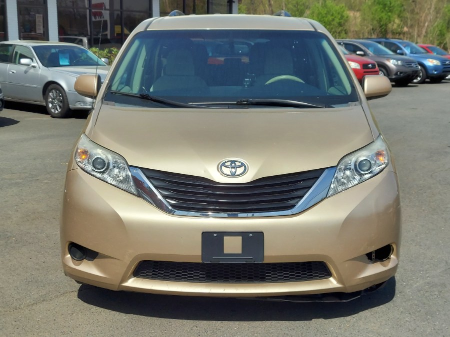 2014 Toyota Sienna 5dr 8-Pass Van V6 LE FWD (Natl), available for sale in East Windsor, Connecticut | United Auto Sales of E Windsor, Inc. East Windsor, Connecticut 2014 Toyota Sienna 5dr 8-Pass Van V6 LE FWD (Natl), available for sale in East Windsor, Connecticut | United Auto Sales of E Windsor, Inc. East Windsor, Connecticut