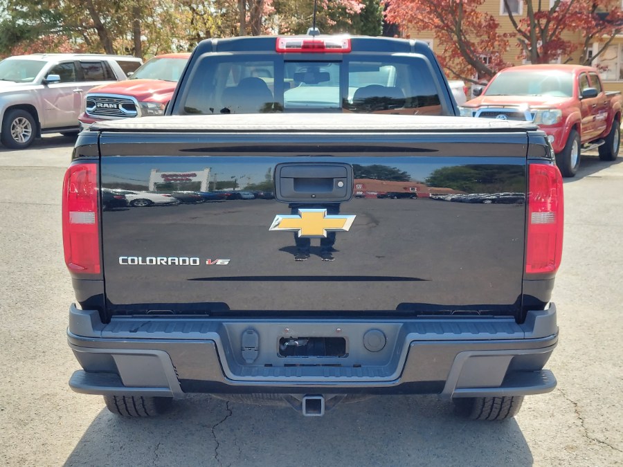 2017 Chevrolet Colorado 4WD Ext Cab 128.3" Z71, available for sale in East Windsor, Connecticut | United Auto Sales of E Windsor, Inc. East Windsor, Connecticut 2017 Chevrolet Colorado 4WD Ext Cab 128.3" Z71, available for sale in East Windsor, Connecticut | United Auto Sales of E Windsor, Inc. East Windsor, Connecticut